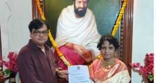 ज्येष्ठ अभिनेत्री उषा चव्हाण यांना उपमुख्यमंत्री एकनाथ शिंदे यांनी दिला दिलासा