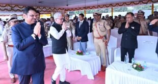 मुख्यमंत्री फडणवीस यांचा दावा, हुतात्म्यांच्या बलिदानातून घडलेला महाराष्ट्र देशाच्या विकासाचे ‘ग्रोथ इंजिन’
