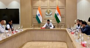 मुख्यमंत्री फडणवीस यांचे निर्देश, ई-बसेससाठी चार्जिंग स्टेशनचे जाळे उभारा