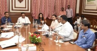 आशिष शेलार यांचे निर्देश, मुंबईत अत्याधुनिक वाहन स्क्रॅपिंग केंद्र उभारण्यासाठी कार्यवाही करा