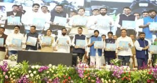 मुख्यमंत्री फडणवीस यांची माहिती, लोकशाहीर अण्णा भाऊ साठे यांचे स्मारक वंचितांच्या संघर्षाचे प्रेरणास्थान
