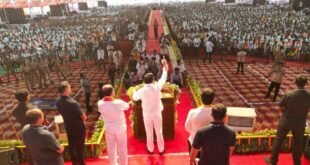 एकनाथ शिंदे यांचे आश्वासन, कुणाचाही हक्क न काढता मराठा समाजाला न्याय