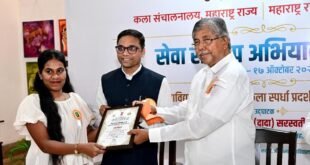 चंद्रकांत पाटील यांचे आदेश, दुष्काळी परिस्थिती तालुक्यातील विद्यार्थ्यांकडून परीक्षा शुल्क घेतल्यास महाविद्यालयांवर कारवाई