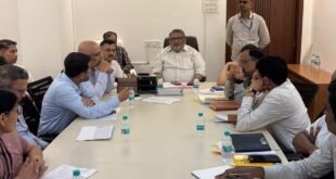 आकाश फुंडकर यांचे आदेश, माझगाव डॉकमधील फिक्स्ड टर्म कामगारांच्या रोजगाराचे संरक्षण करा